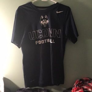 Nike men’s dry fit UConn football shirt